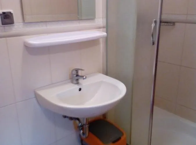 Bialy Dworek 게스트하우스